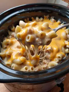 Slow Cooker Mac and Cheese