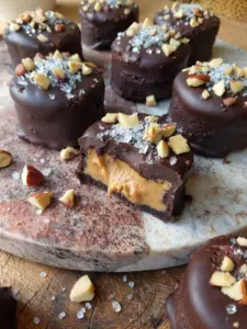 Keto Fat Bombs Chocolate Peanut Butter